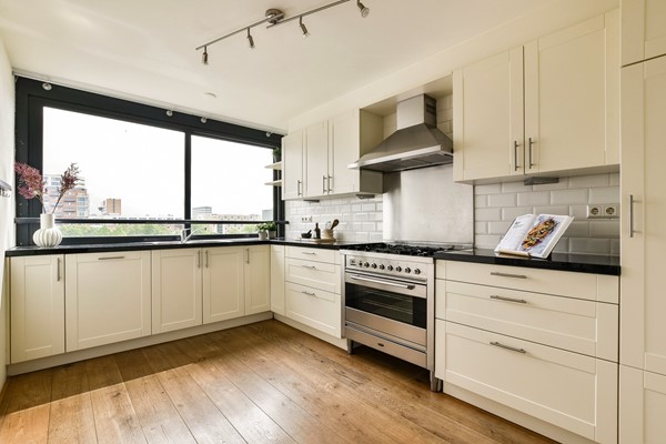 Medium property photo - Chet Bakerstraat 187, 1066 GJ Amsterdam